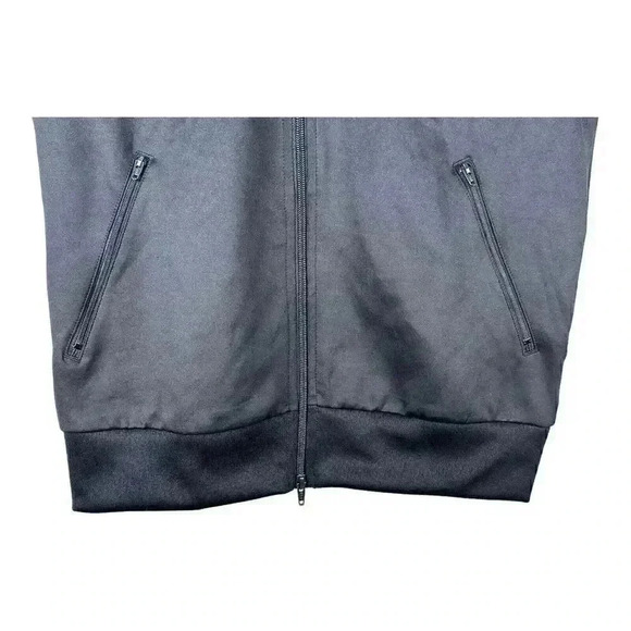 NWT adidas Women's Primeblue SST Track Jacket Originals Black Size M Grown Ish - Picture 5 of 10